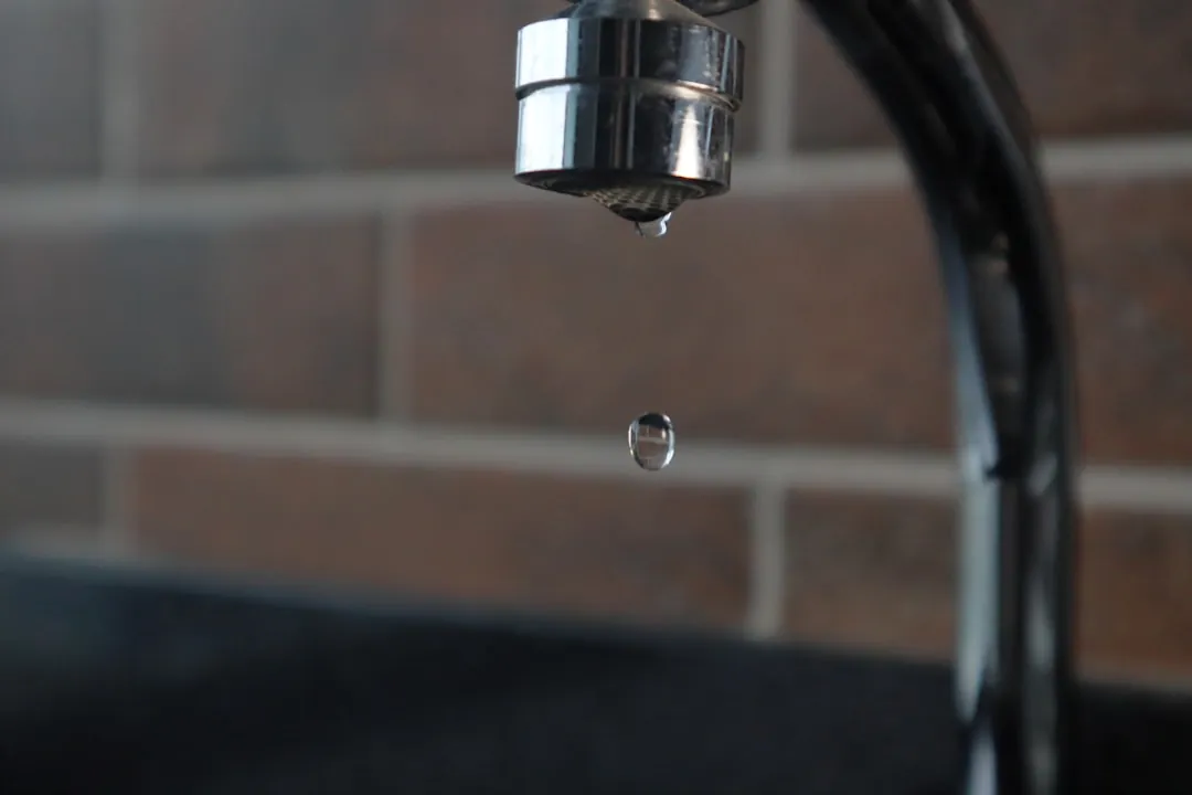 燃气灶产品型号参数对比及选购关键指标分析